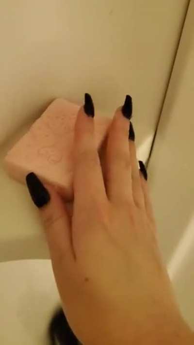 This soap ledge is a crime against humanity
