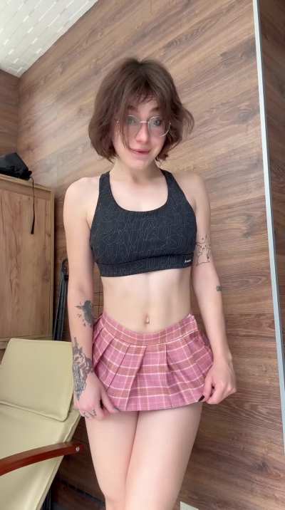I love it when strangers take a peek up my skirt