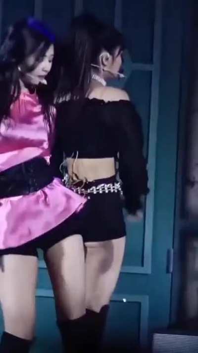 Twice Momo