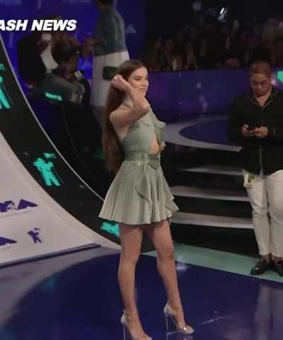 Hailee Steinfeld