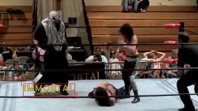 Kayla Sparks beaten up by Serena Deeb and suffers a devastating fishhook camel clutch