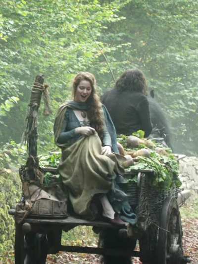 Esmé Bianco in 'Game of Thrones' S01E06 (2011)