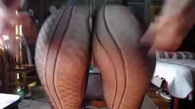 Twerking & Squirting