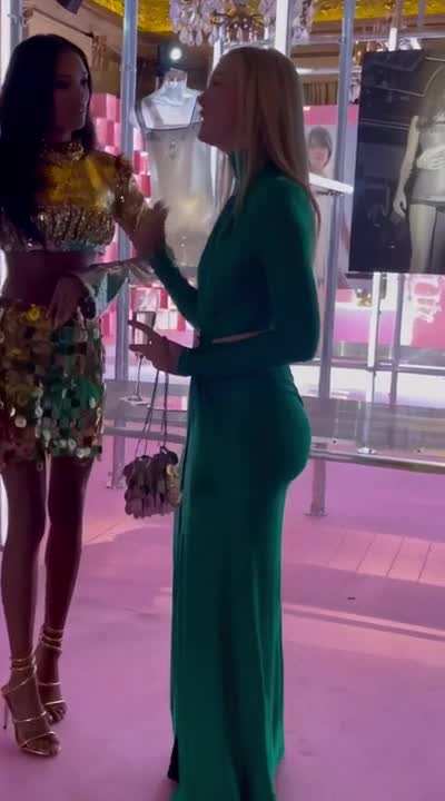 Elle fanning