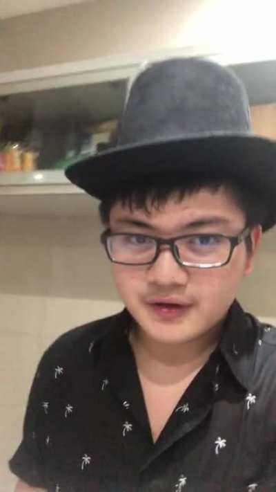 It is I, Discord mod, Sushio. (Sorry for the teeth, I’m getting braces next year so hopefully y’all won’t be distracted)