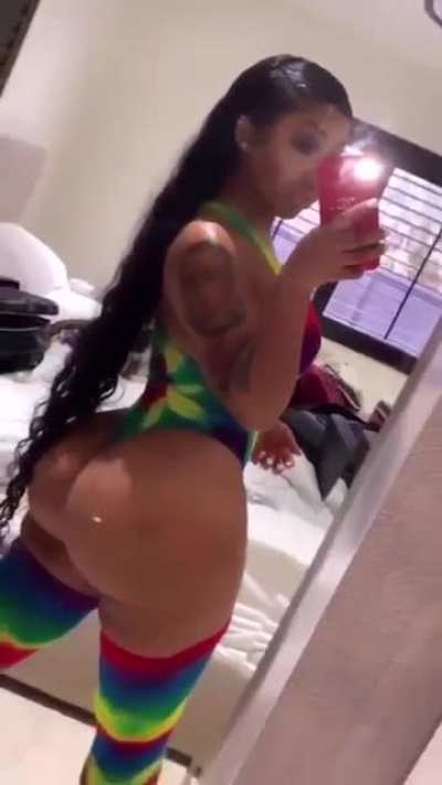 😍😍🍑