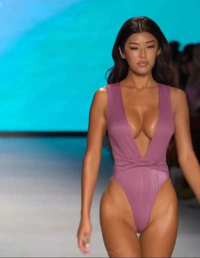Jennifer Lee