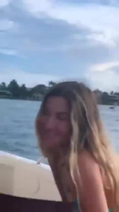 Shake that ass