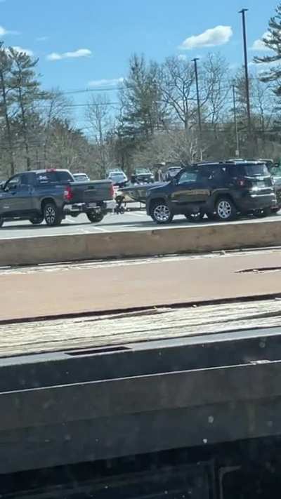 Idiot doesn’t know how to drive with a trailer