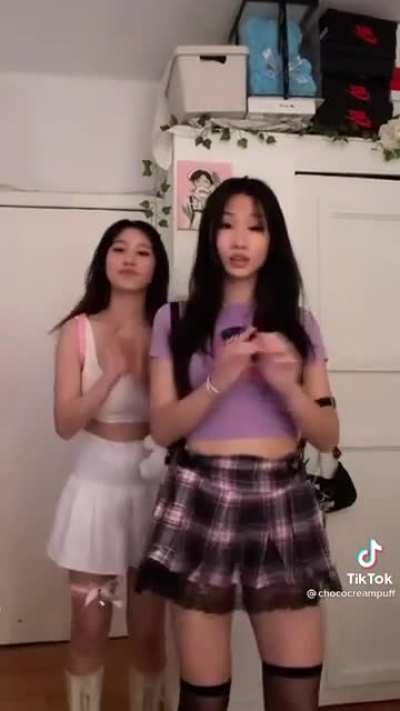 Both girls lookin cute af
