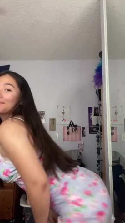 Dress Twerk