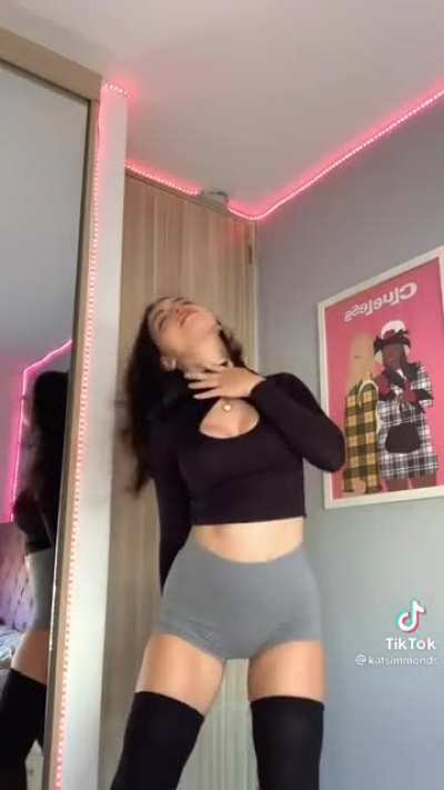 Round ass