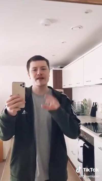 World champion beatboxer D-low (aka Dan Lowes)
