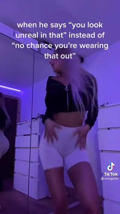 😱🍑🍑🍑