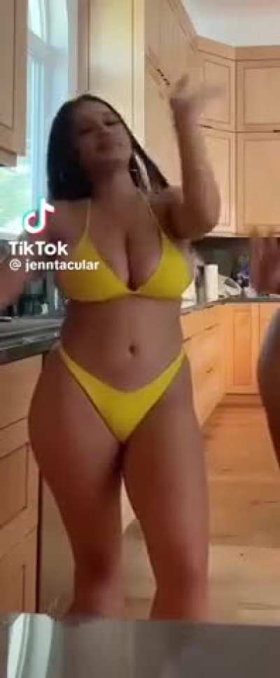 @jenntacular 