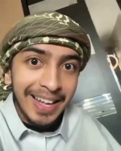 Cursed_Ali