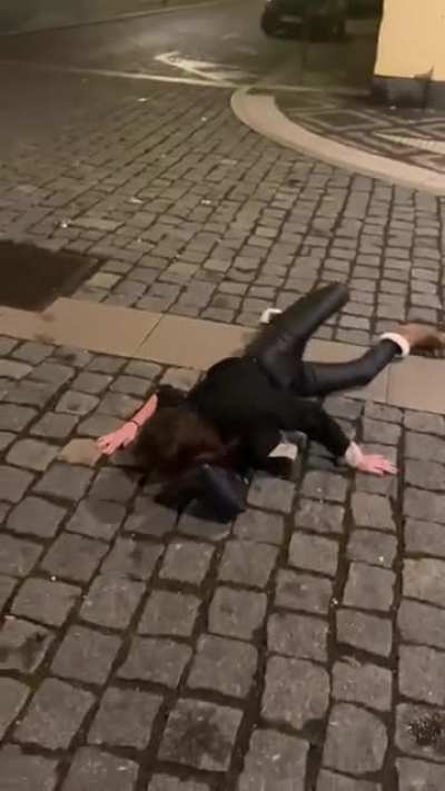 HMC while I jump this sign
