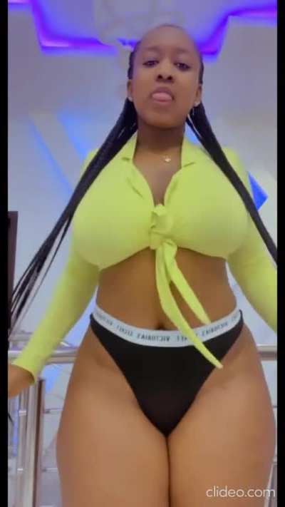Thick<wbr>iana💚<wbr>🖤