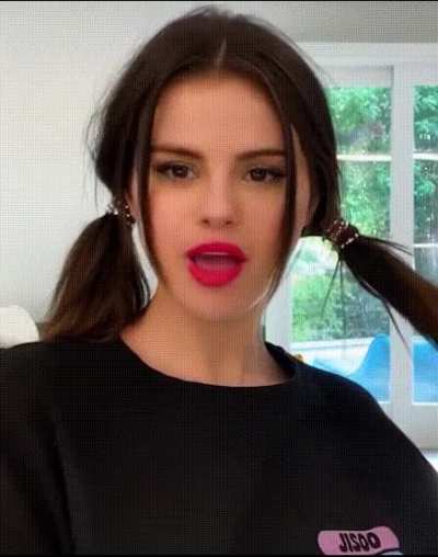 Ypur Zoom Meeting with Selena Gomez turns into a JOI session & she demands that you call her 