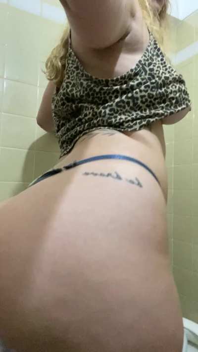 You can watch this ass all day long