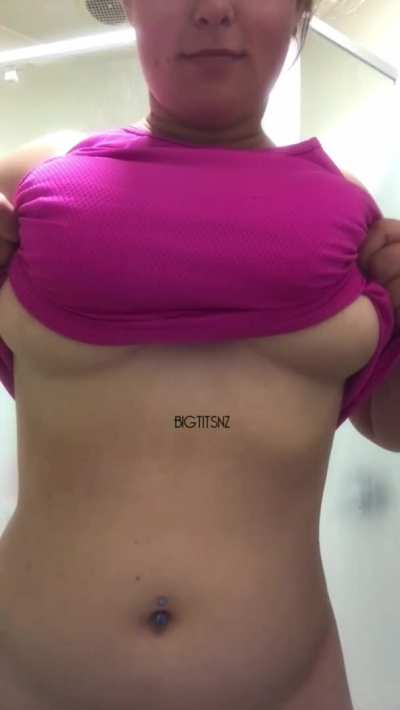 My natural tits didn’t want to stay in my pink top!