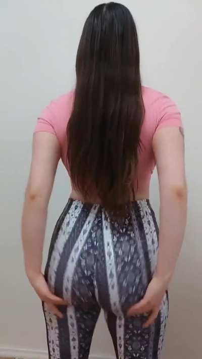 My booty is addicted to flare pants