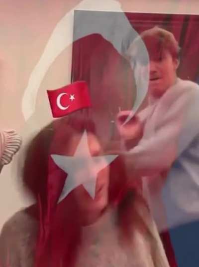 Gerçek Türkler sarış<wbr>ındır<wbr>.