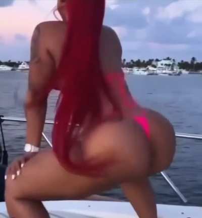 That a** FAT