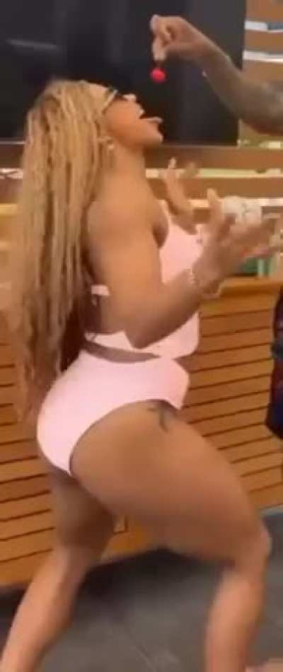 Bianca belair