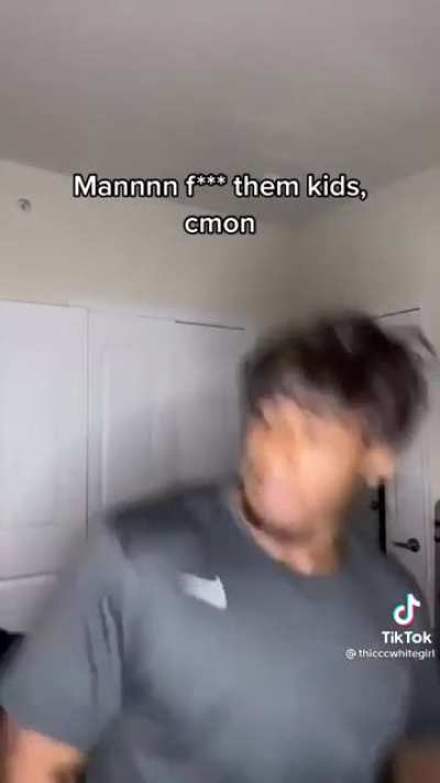 😟😭