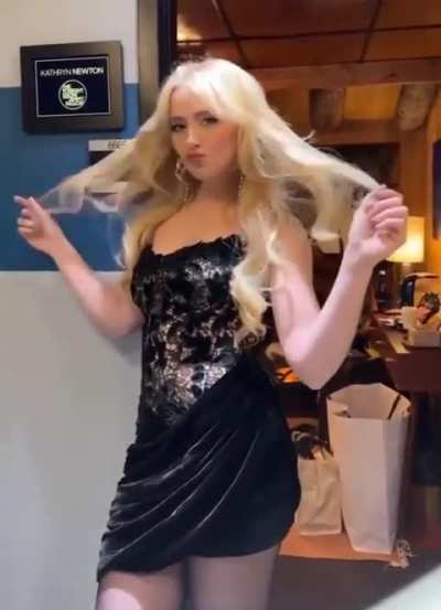 Kathryn Newton
