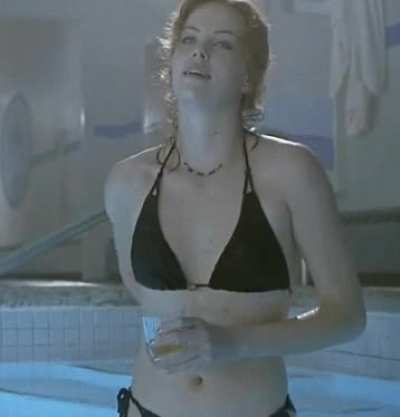Charlize Theron, such a tall woman with itty bitty tits. 😵‍💫🥴🤤
