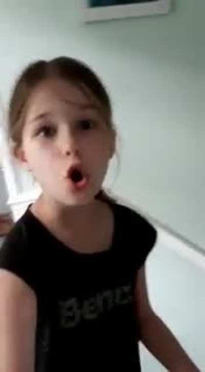 My sister getting annoyed turned into an accidently perfectly cut scream