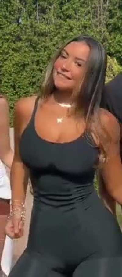 👀🍑