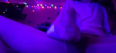 gooning and making porn all day is the life i was born to live <333