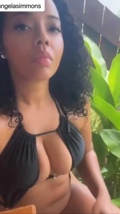 Angela Simmons (@ang<wbr>elasi<wbr>mmons<wbr>)