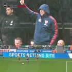 Better view of Unai Emery's reaction of the interception by Joe Willock