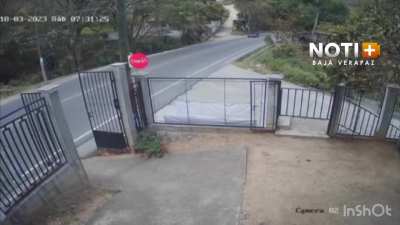 48 year old drives car into a gate for reasons unknown and was killed