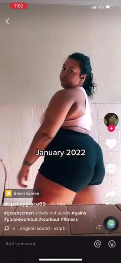 Man this is a great travesty! Those titties made her!