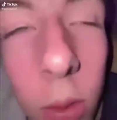 Así está Orslok cuando no hace stream