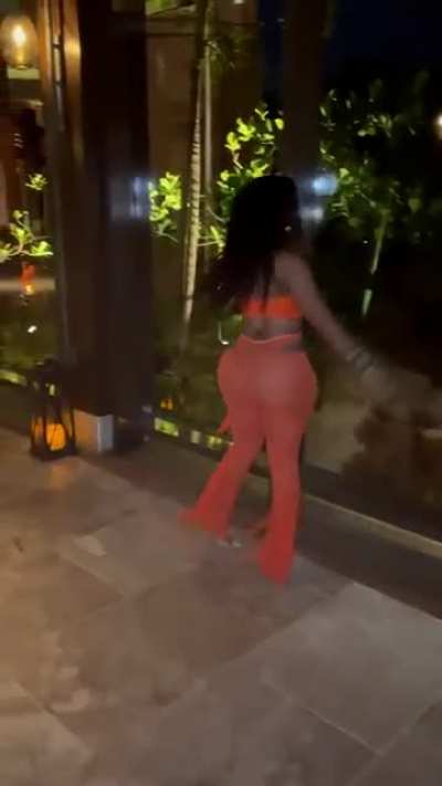 More 🍊
