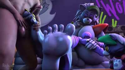 Fucking the shit out of Roxy’s big feet~