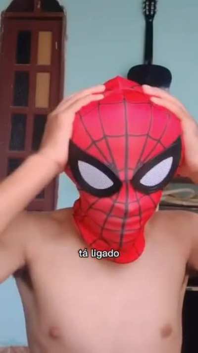 kkkkkk spider man com cara do et Bilu