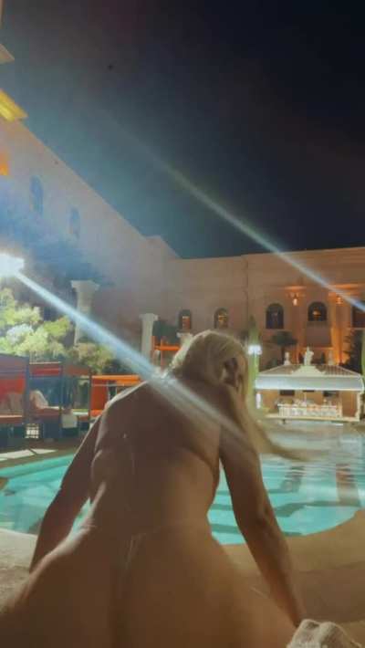 Shaking my ass at the Vegas pool the woman wanted me removed 😆