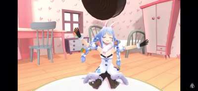 Pekora: Happy Birthday To Me...OMEDETOU PEKORA!!!