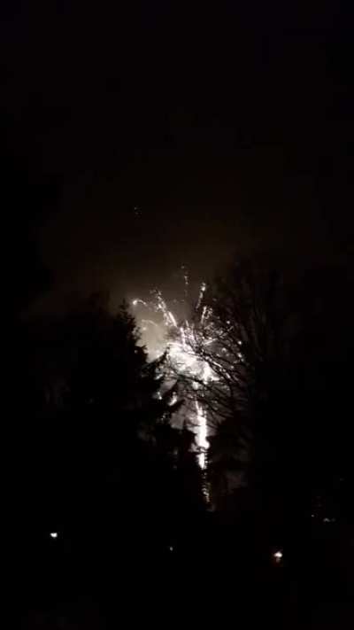 So, in the Netherlands there is a firework ban. And no one give a damn sh*t.