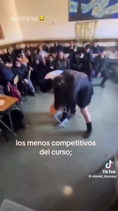 😐