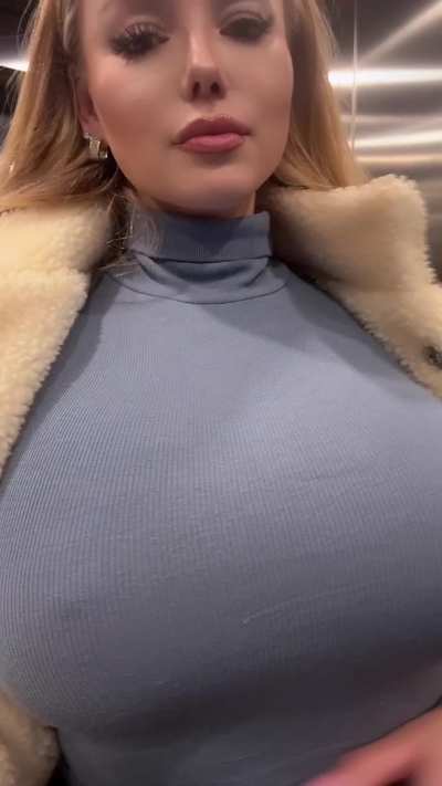 No bra day 