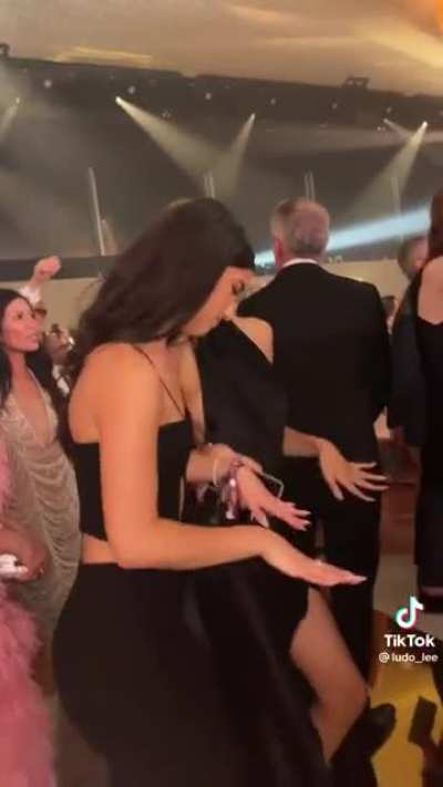 What would you do if you seen her at a party like this?