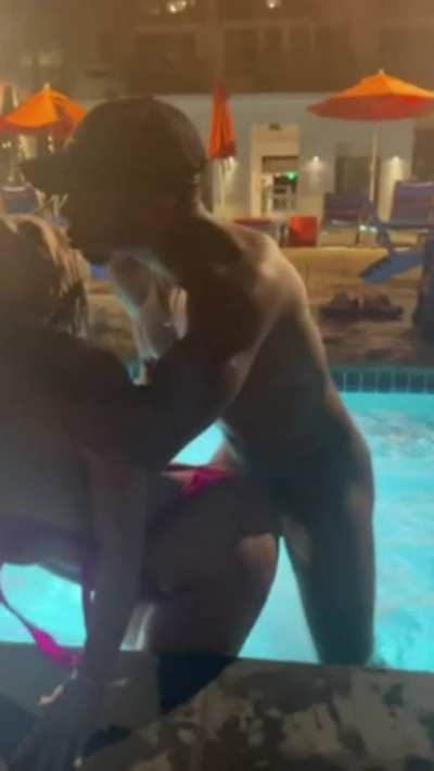 [/r/H<wbr>ornyG<wbr>irlsH<wbr>ub] Gets fucked at a pool party